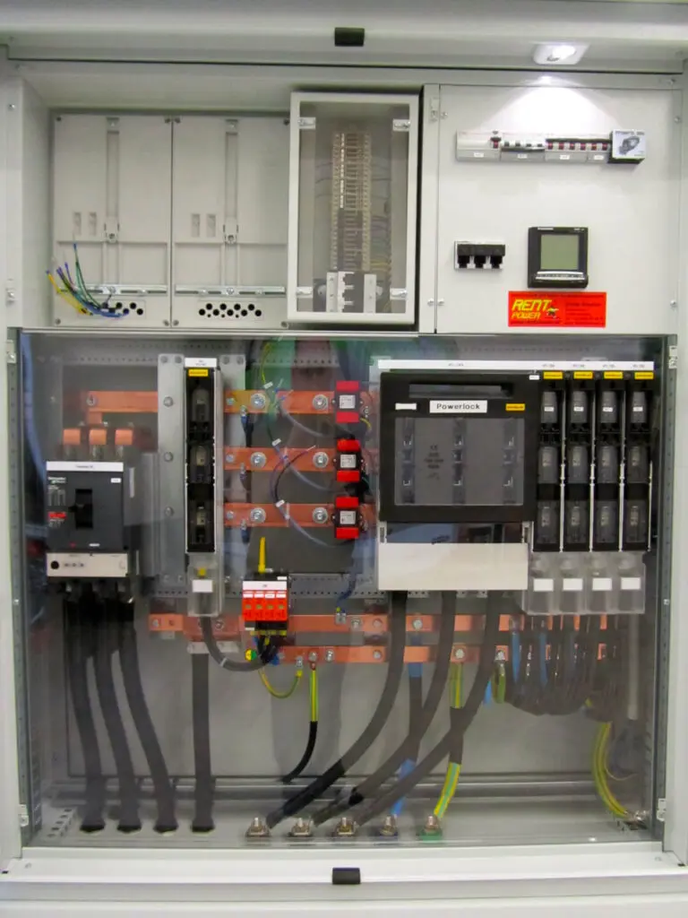 Mobile Wandlermessung 630A mit diversen Steckabgängen