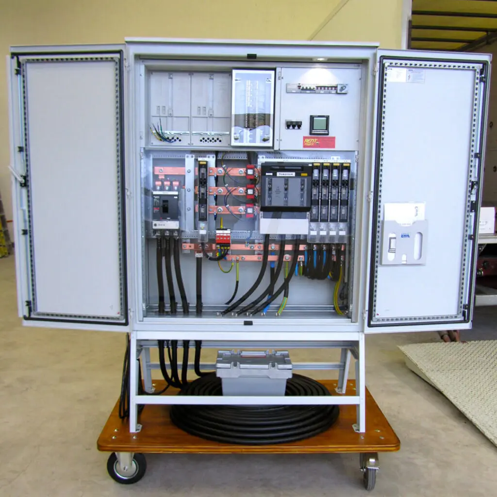 Mobile Wandlermessung 630A mit diversen Steckabgängen